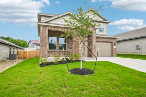 San Antonio East - Royal Crest - 10263 King Robert San Antonio TX 78239 - 002