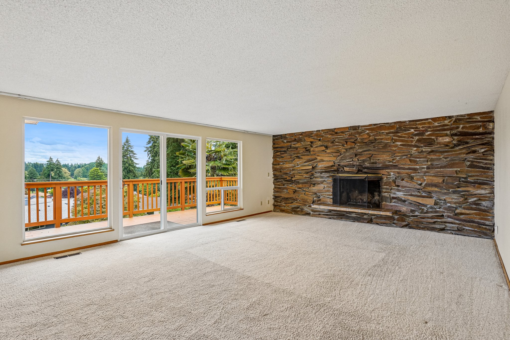 Crestwood Ln-S2907-031.jpg