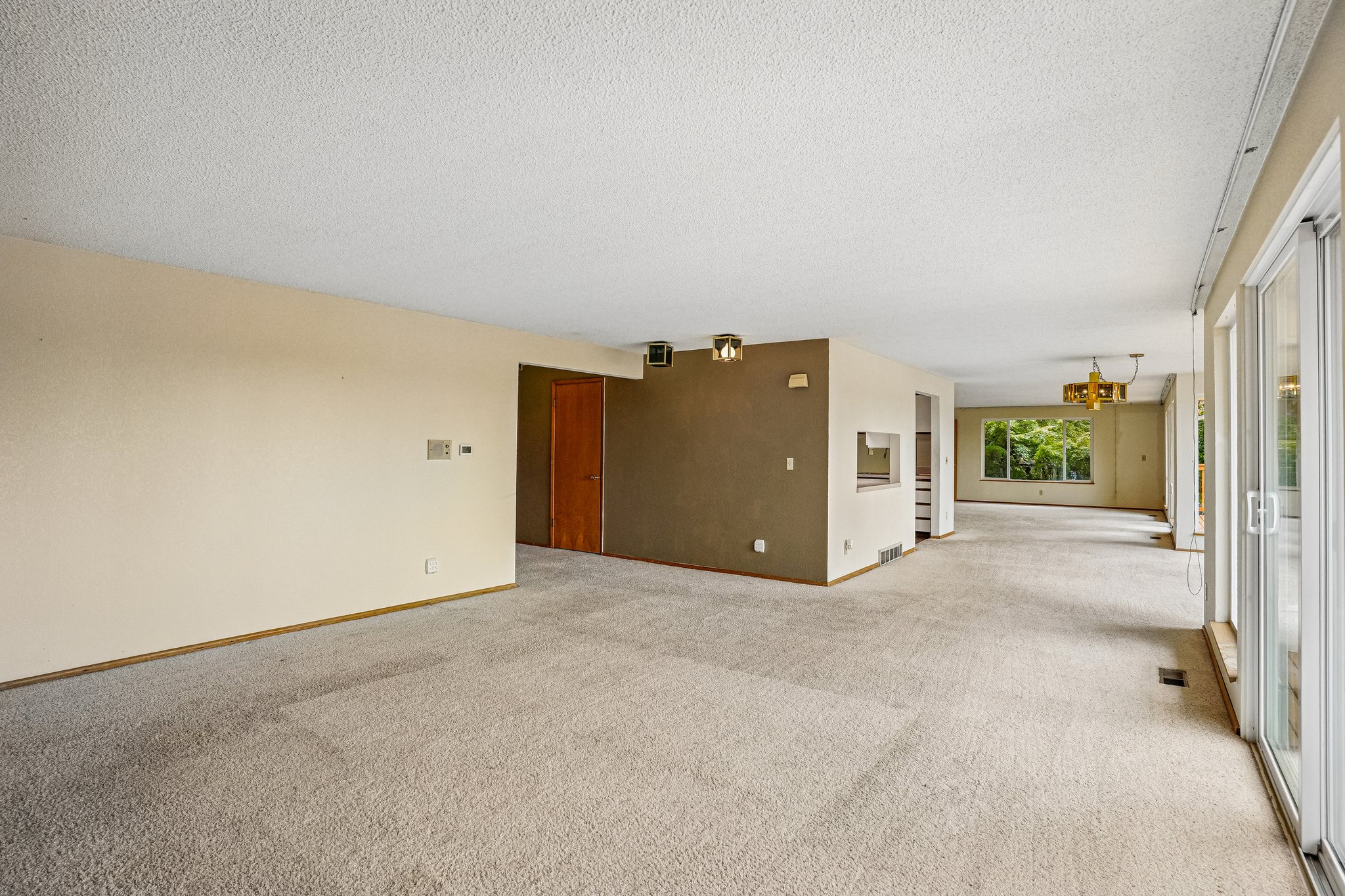 Crestwood Ln-S2907-034.jpg