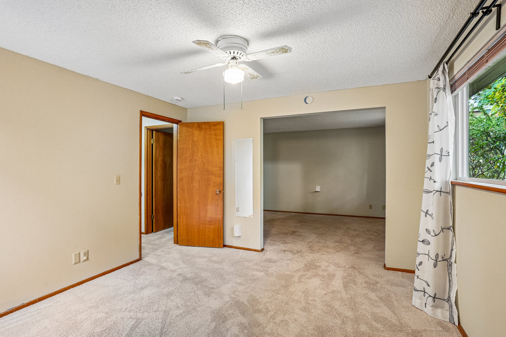 Crestwood Ln-S2907-051.jpg