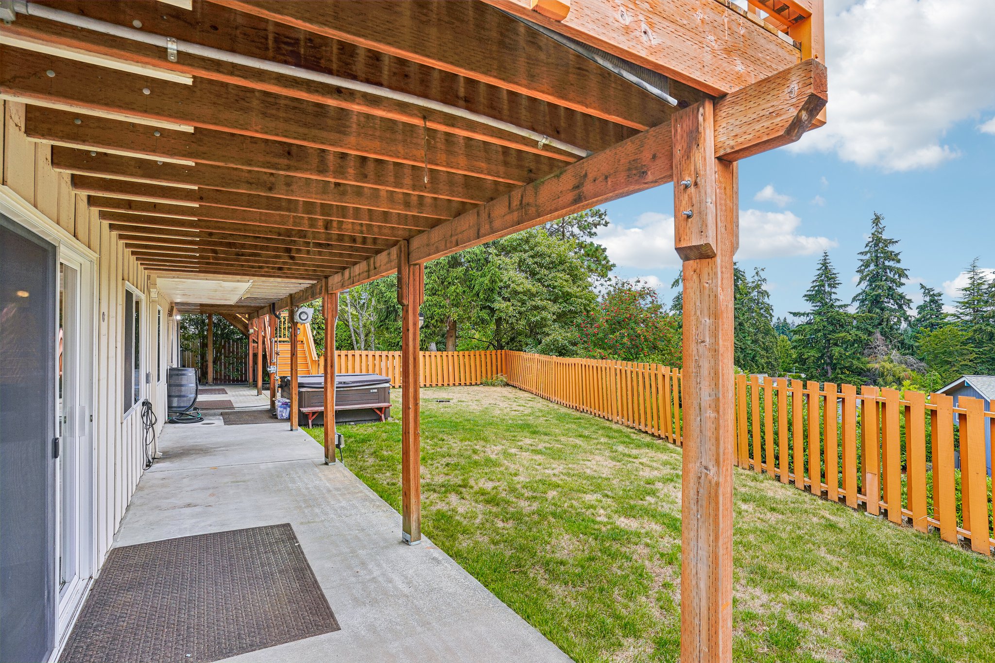 Crestwood Ln-S2907-069.jpg
