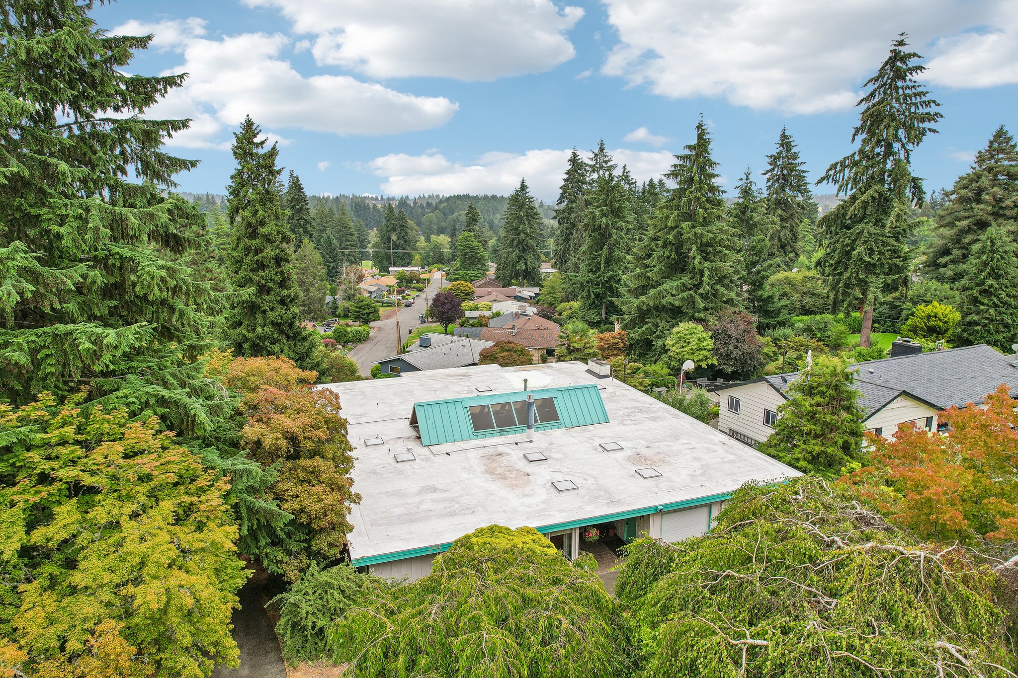 Crestwood Ln-S2907-077.jpg
