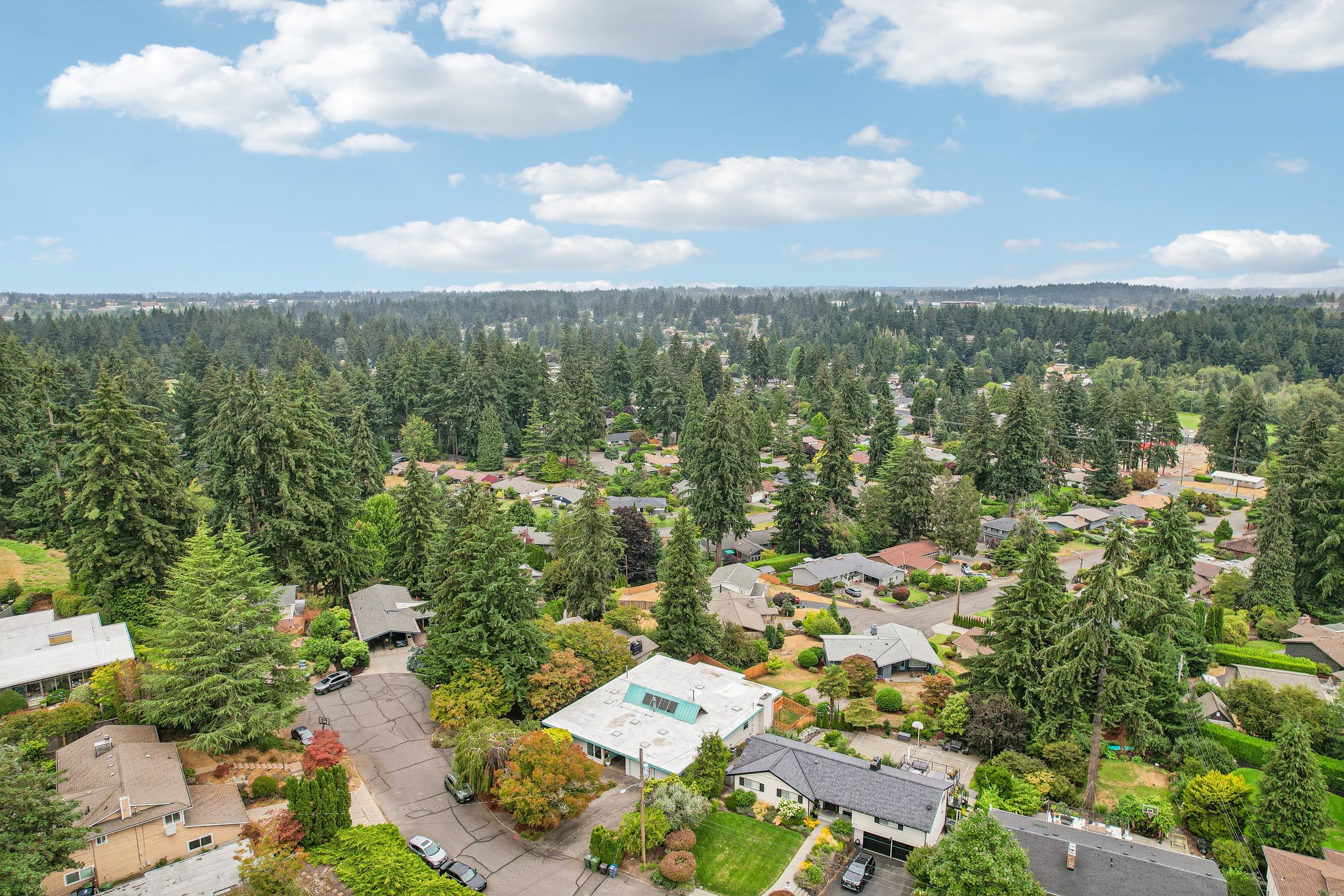 Crestwood Ln-S2907-081.jpg