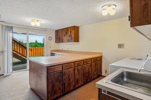 Crestwood Ln-S2907-023.jpg