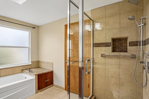 Crestwood Ln-S2907-029.jpg