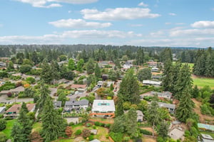 Crestwood Ln-S2907-086.jpg