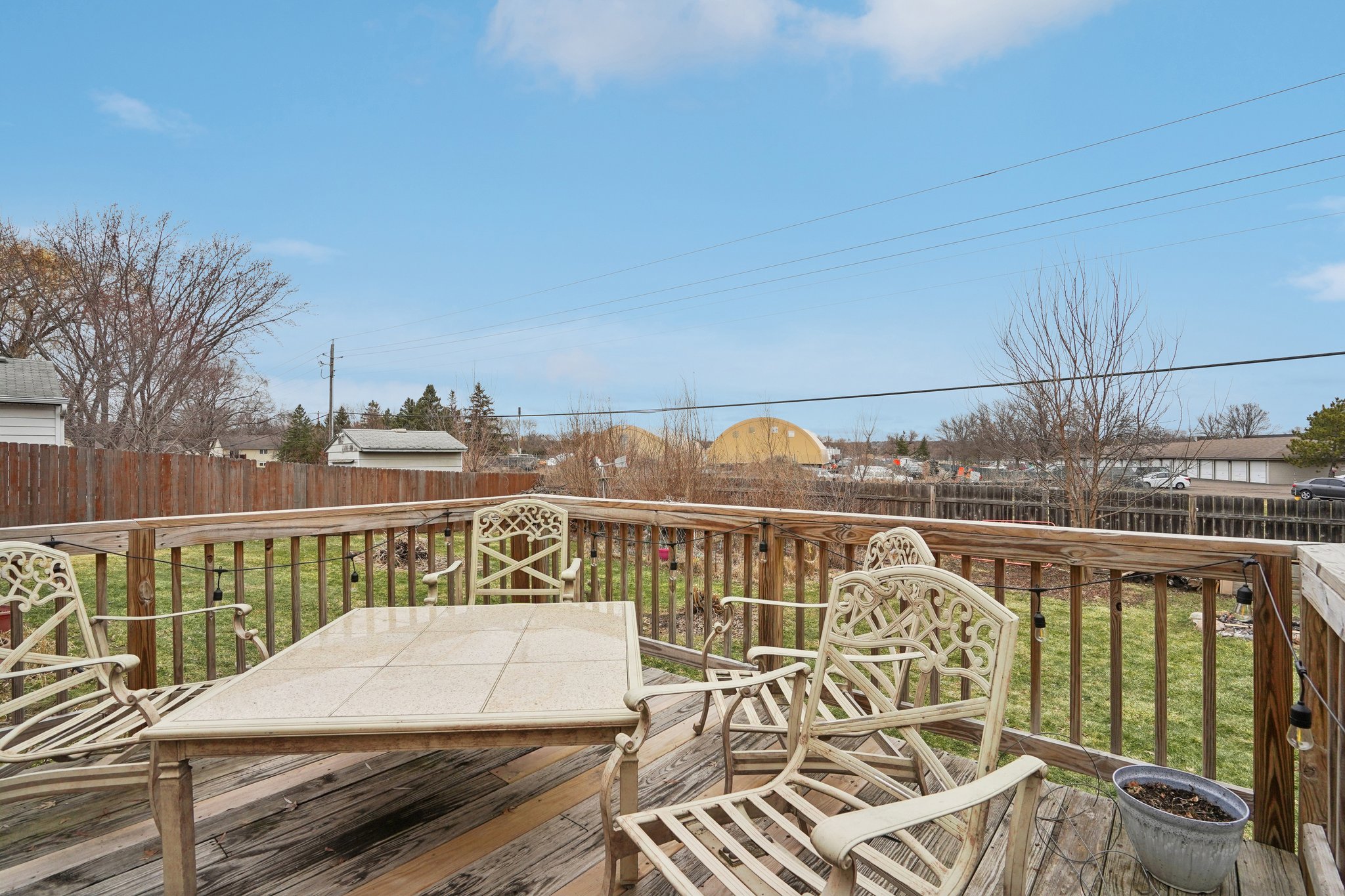 Eastview Cir-S1103-040.jpg