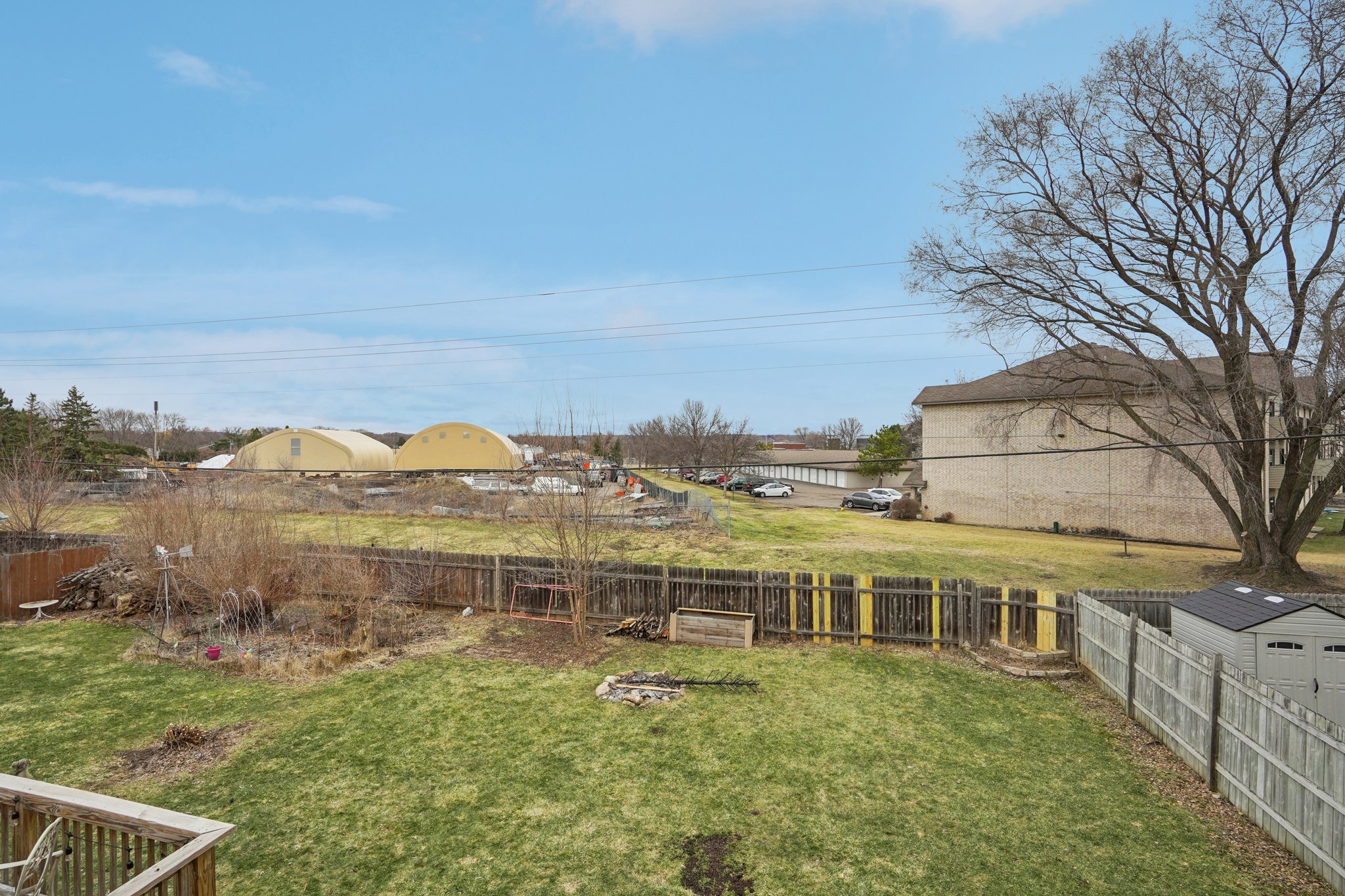 Eastview Cir-S1103-045.jpg