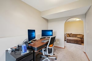 Eastview Cir-S1103-026.jpg