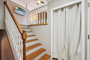 Eastview Cir-S1103-027.jpg