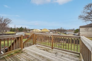 Eastview Cir-S1103-044.jpg