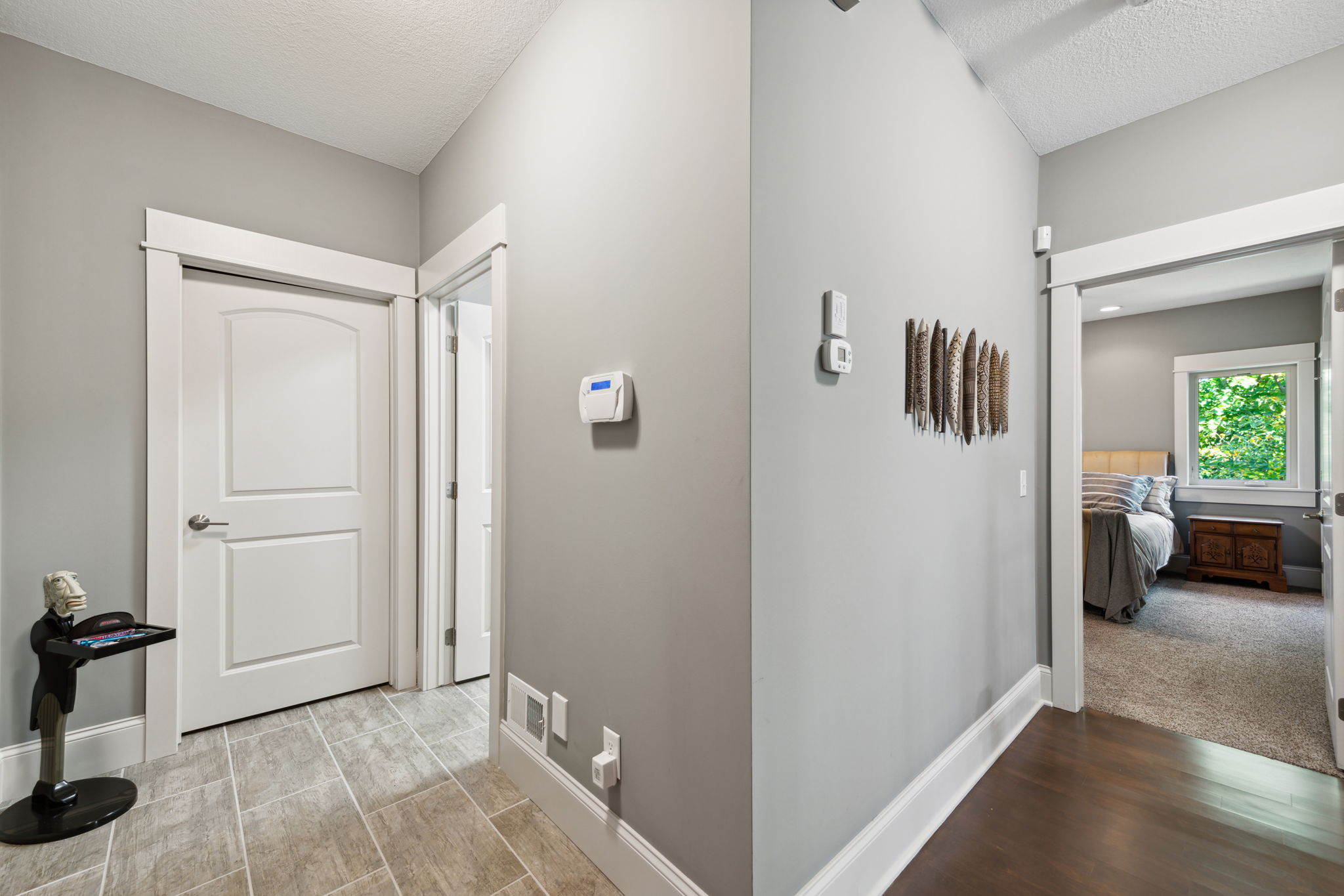 13_Interior