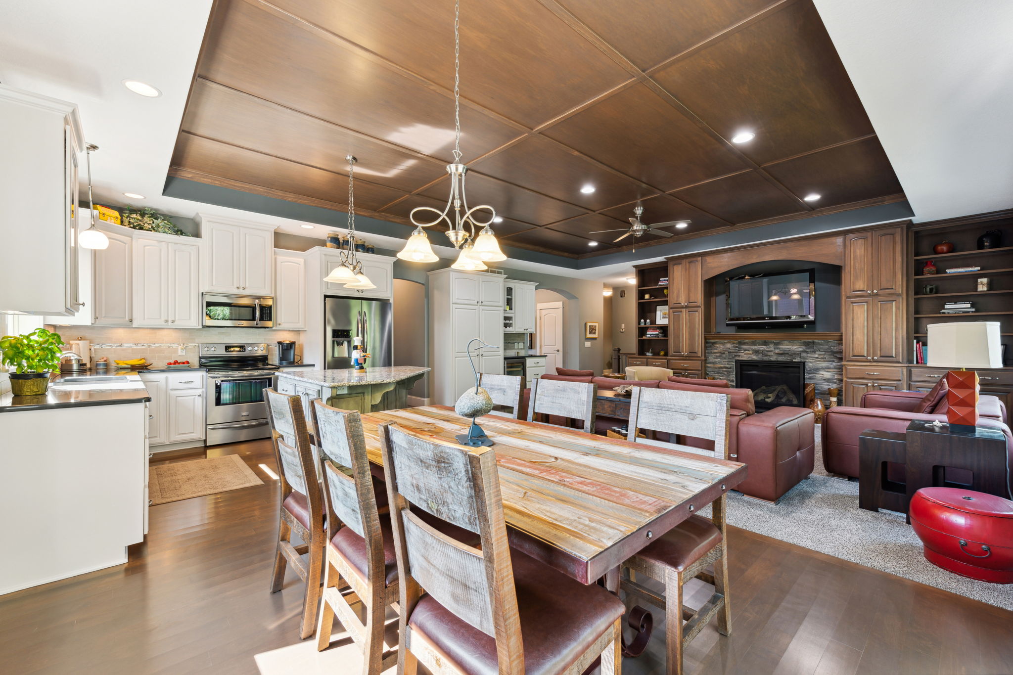 04_Interior