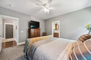 11_Interior