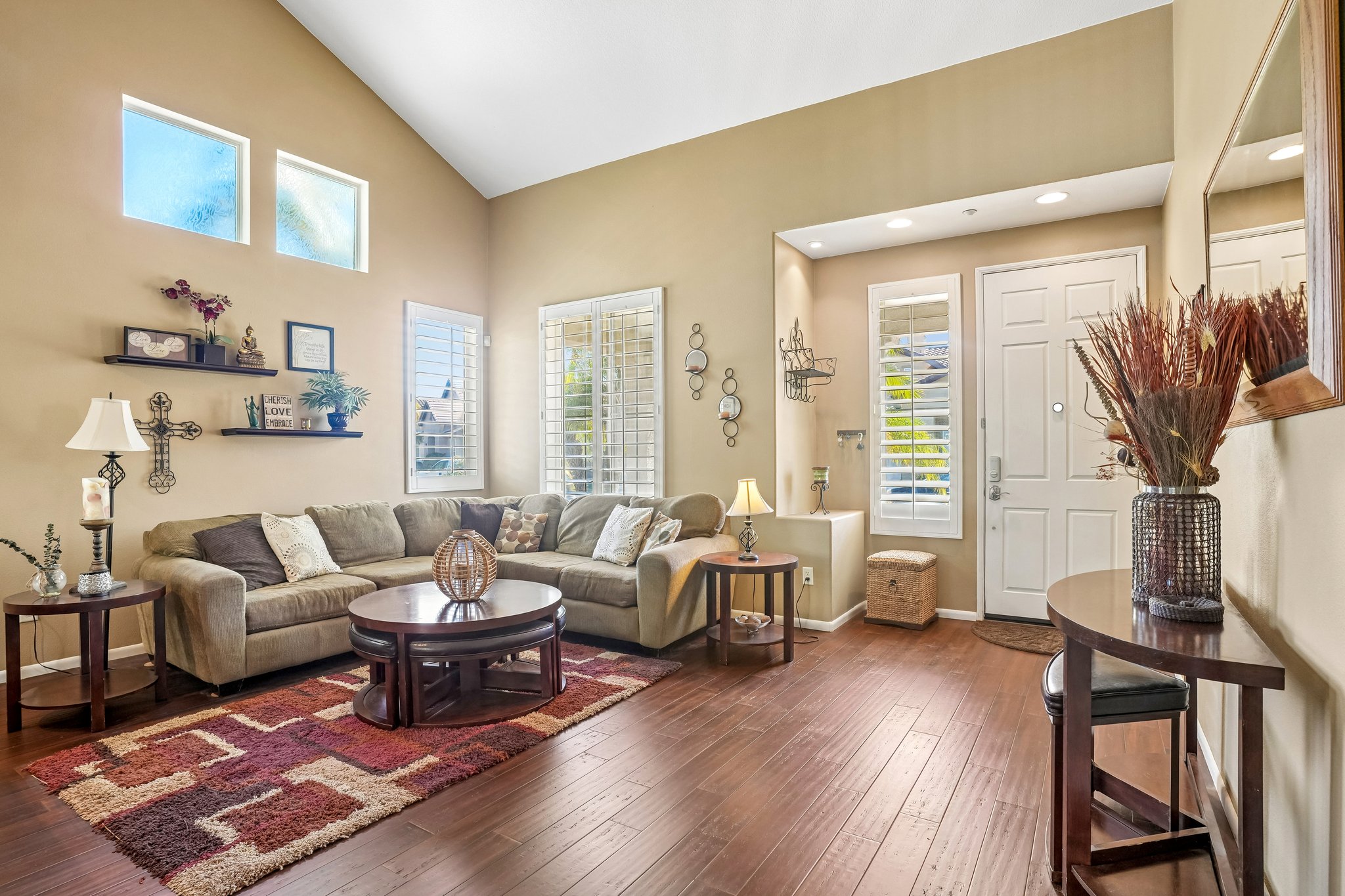 Kemp Dr-S1610-004.jpg
