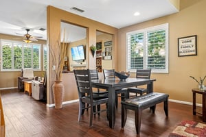 Kemp Dr-S1610-007.jpg