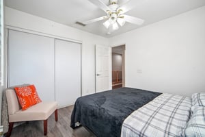 Kemp Dr-S1610-023.jpg