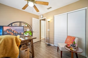 Kemp Dr-S1610-025.jpg