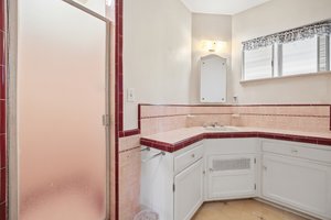 Bathroom 1 with tub and shower