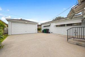 2 car detatched garage with added workshop in back