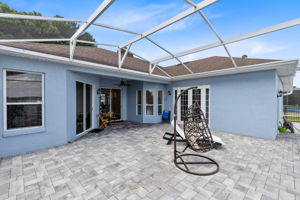 Screened-in Patio