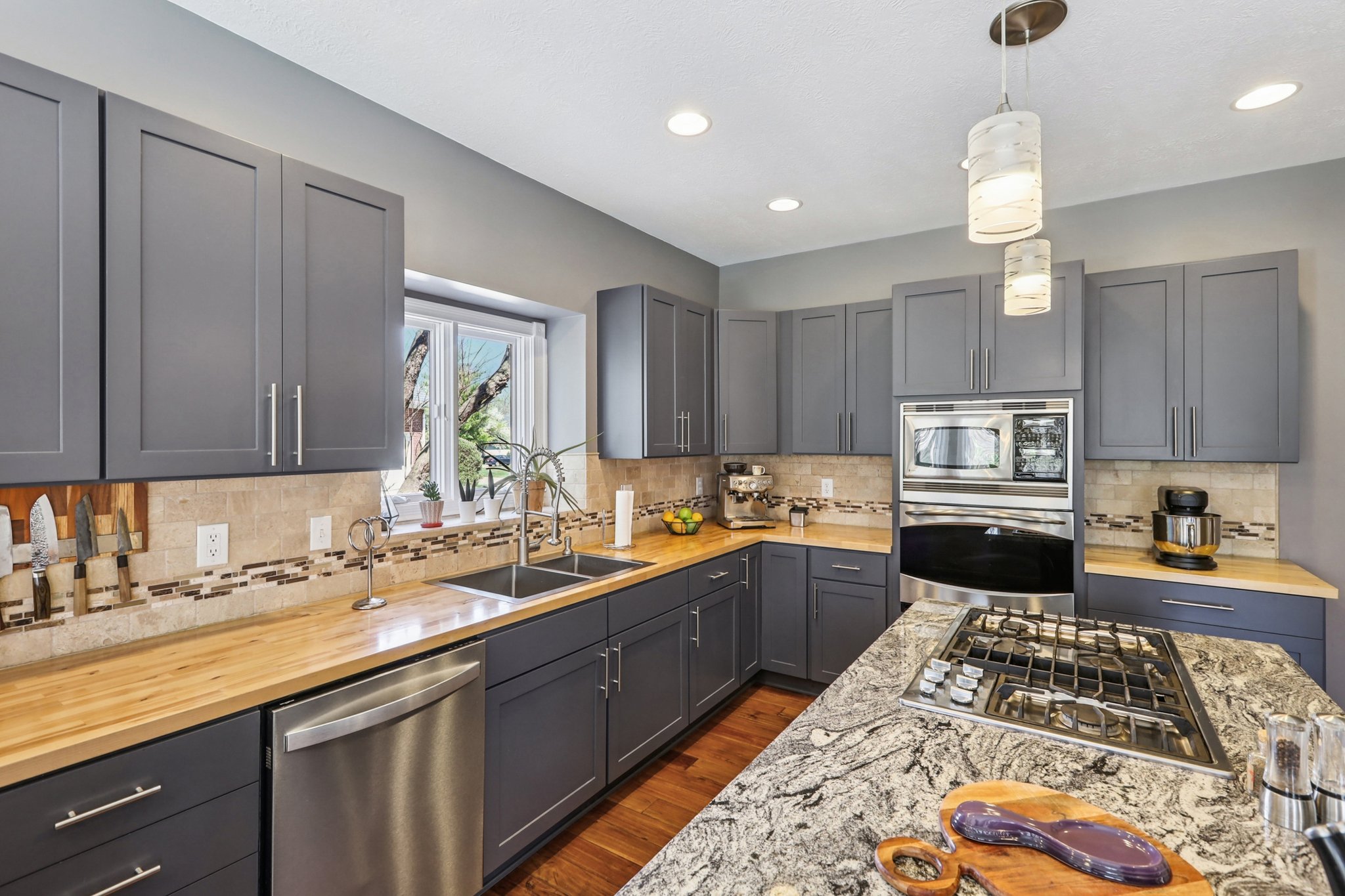 Springstone Rd-L0904-019.jpg