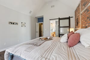 Springstone Rd-L0904-027.jpg