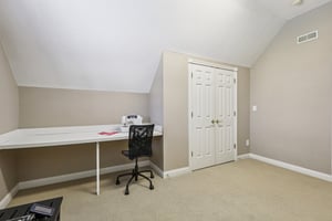 Springstone Rd-L0904-051.jpg