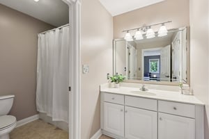 Springstone Rd-L0904-055.jpg