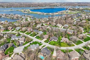 Springstone Rd-L0904-098.jpg