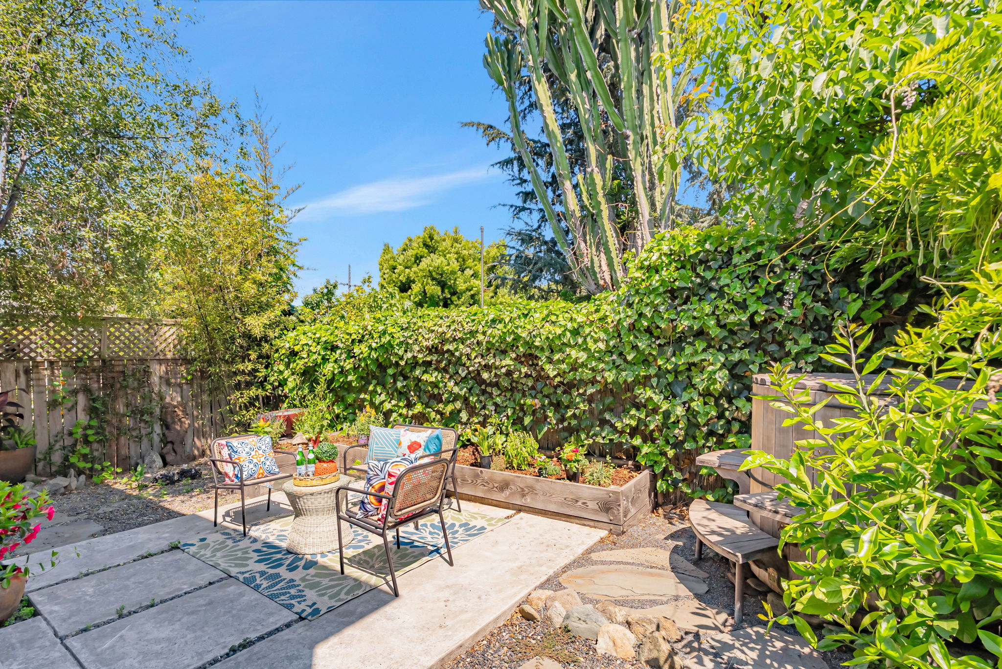 053_1028 55th St