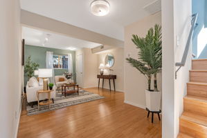 007_1028 55th St