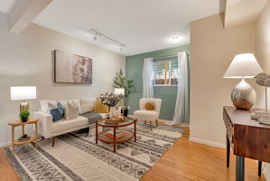 008_1028 55th St