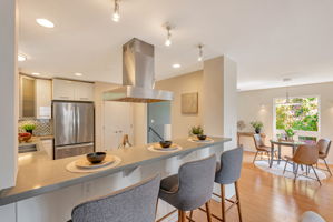 016_1028 55th St