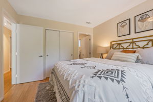 040_1028 55th St