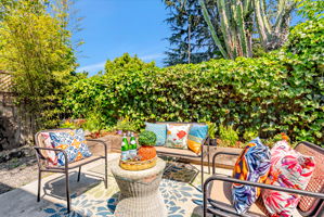049_1028 55th St