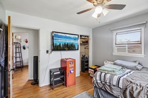 Anthony Ln-S1108-022.jpg