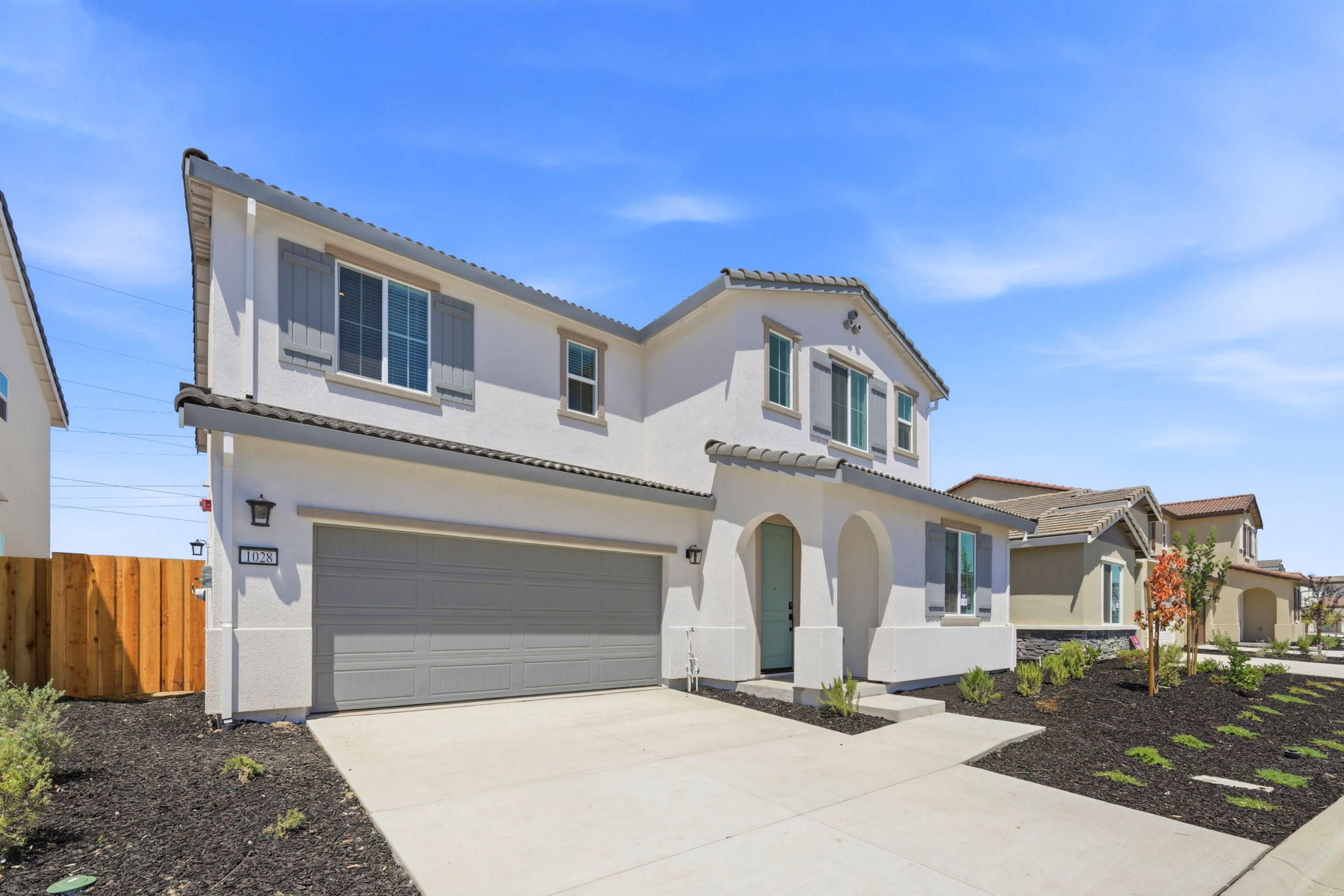 003_F8_1028 Bluebell Cir