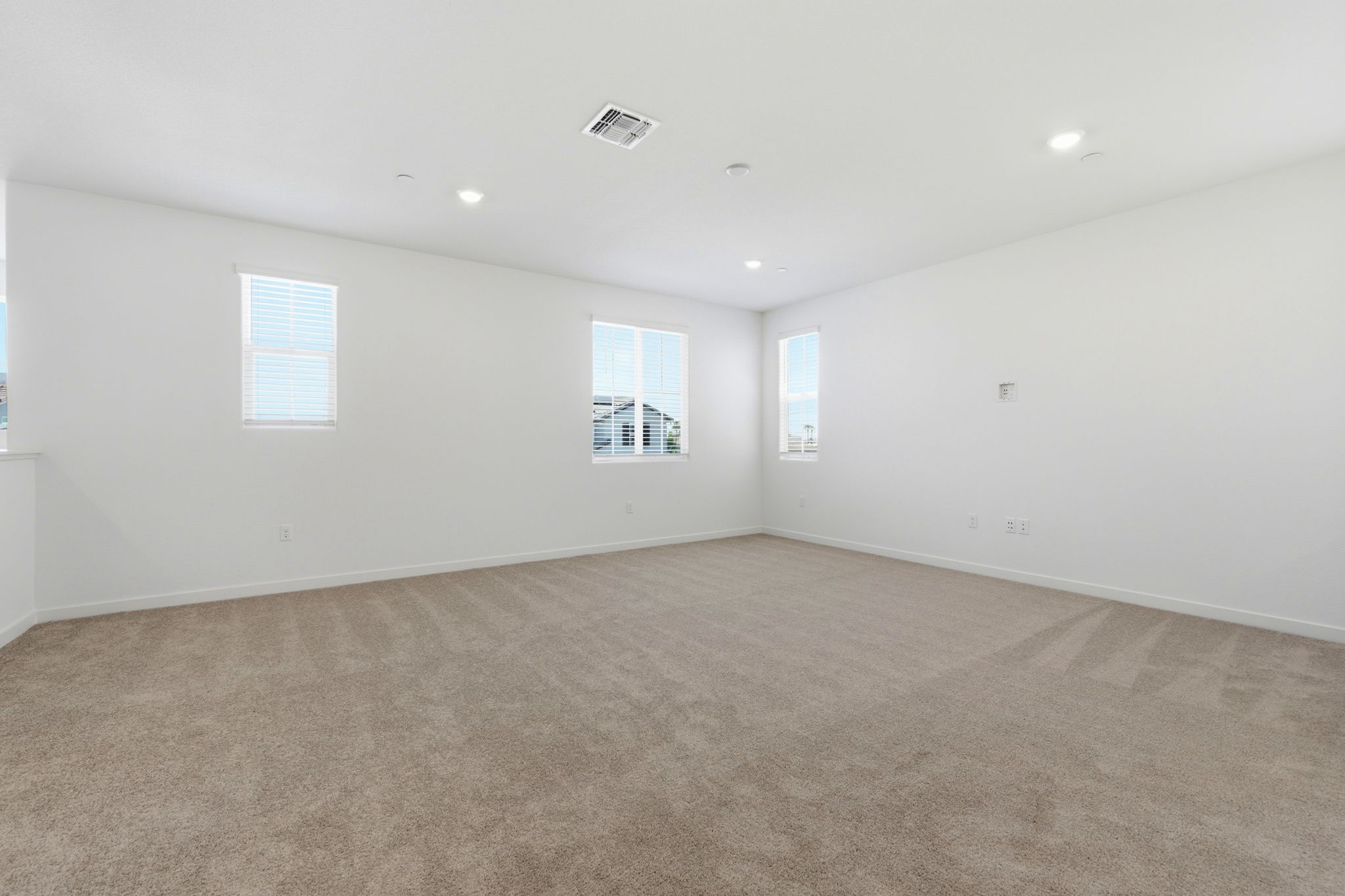 014_F8_1028 Bluebell Cir