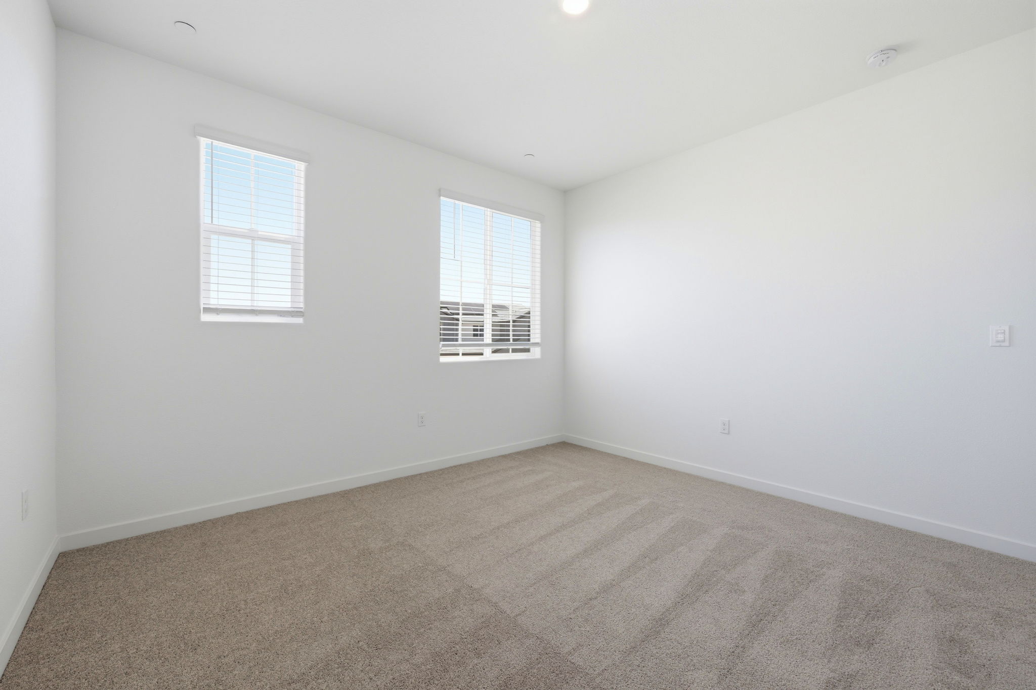 018_F8_1028 Bluebell Cir