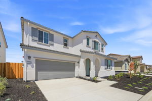 003_F8_1028 Bluebell Cir
