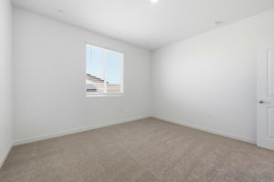 021_F8_1028 Bluebell Cir