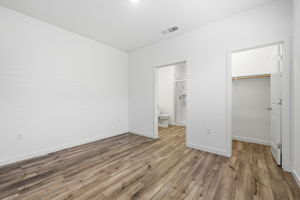 026_F8_1028 Bluebell Cir