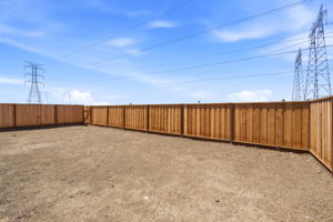 041_F8_1028 Bluebell Cir