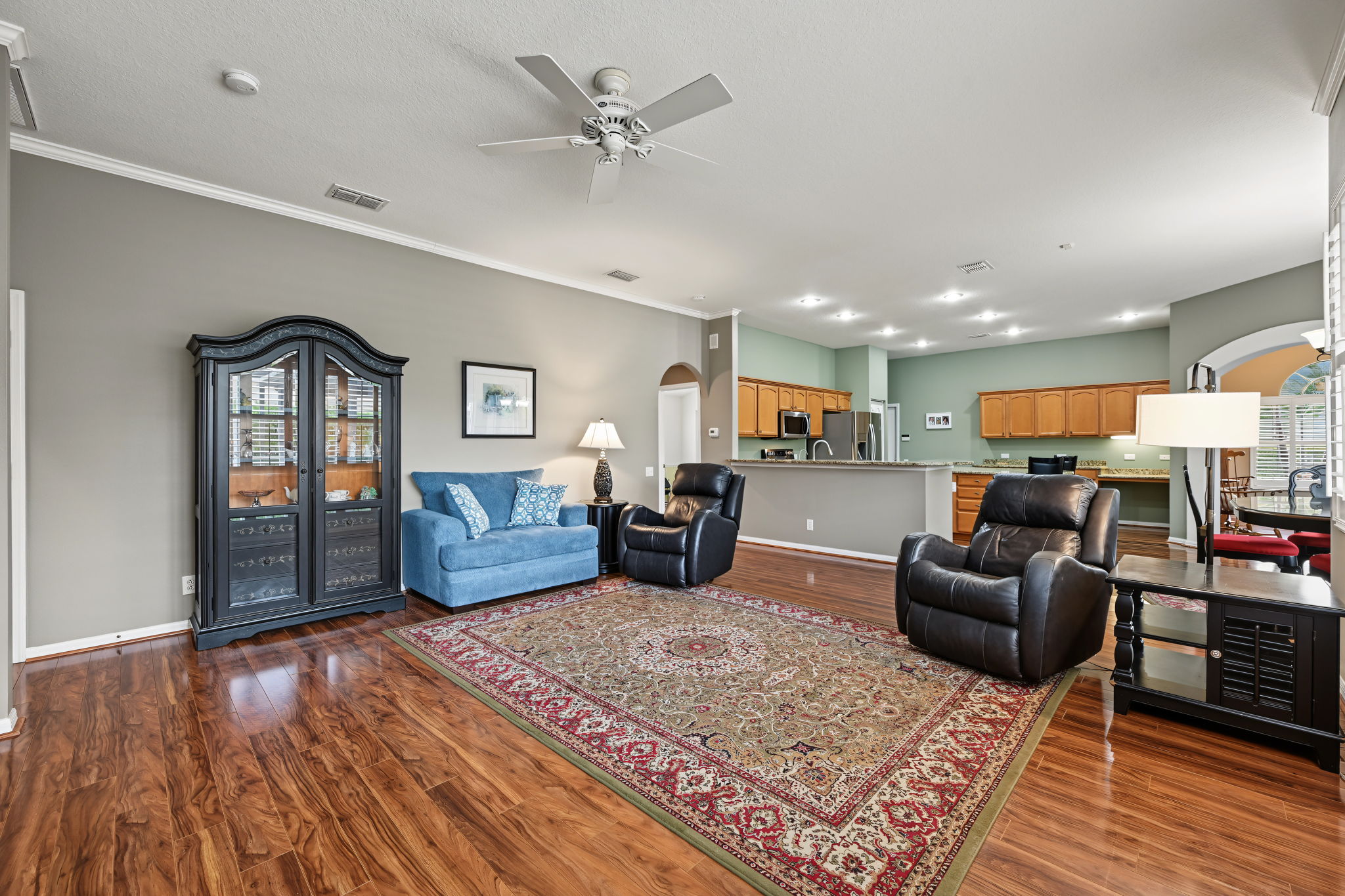 Family Room4