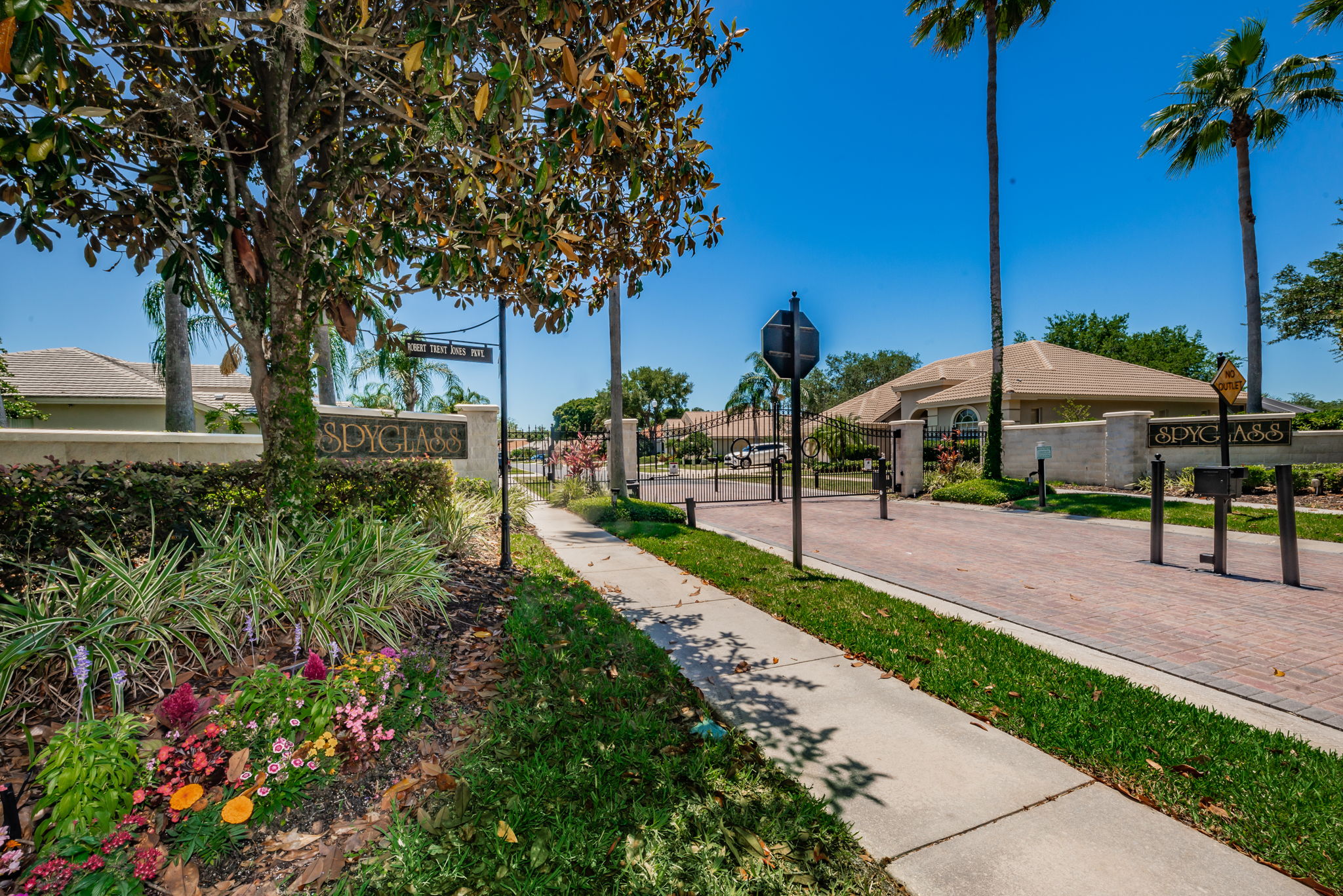 Gated Entry4-6