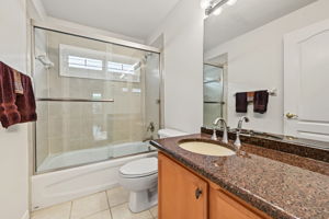 Bathroom2