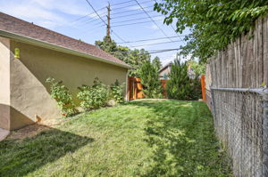  Photo 32