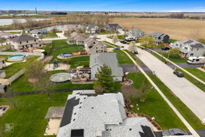 1028 Louise Ln, Peotone, IL 60468_032