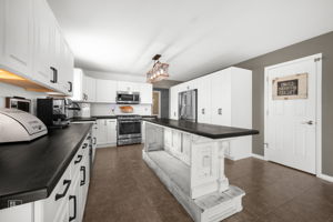 1028 Louise Ln, Peotone, IL 60468_009